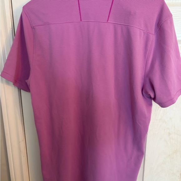 Men's Nike Aeroreact Victory Golf Polo Magenta Size medium - Picture 2 of 8